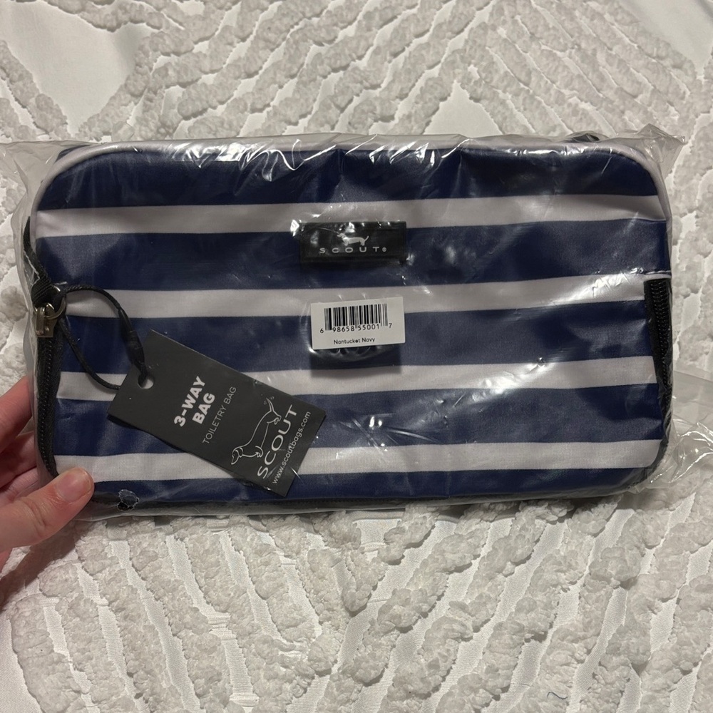Scout Navy and White Striped Clutch